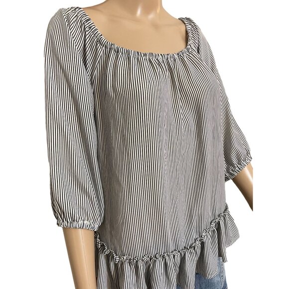 Lila Rose White Black Striped Blouse Size Medium - Picture 2 of 3